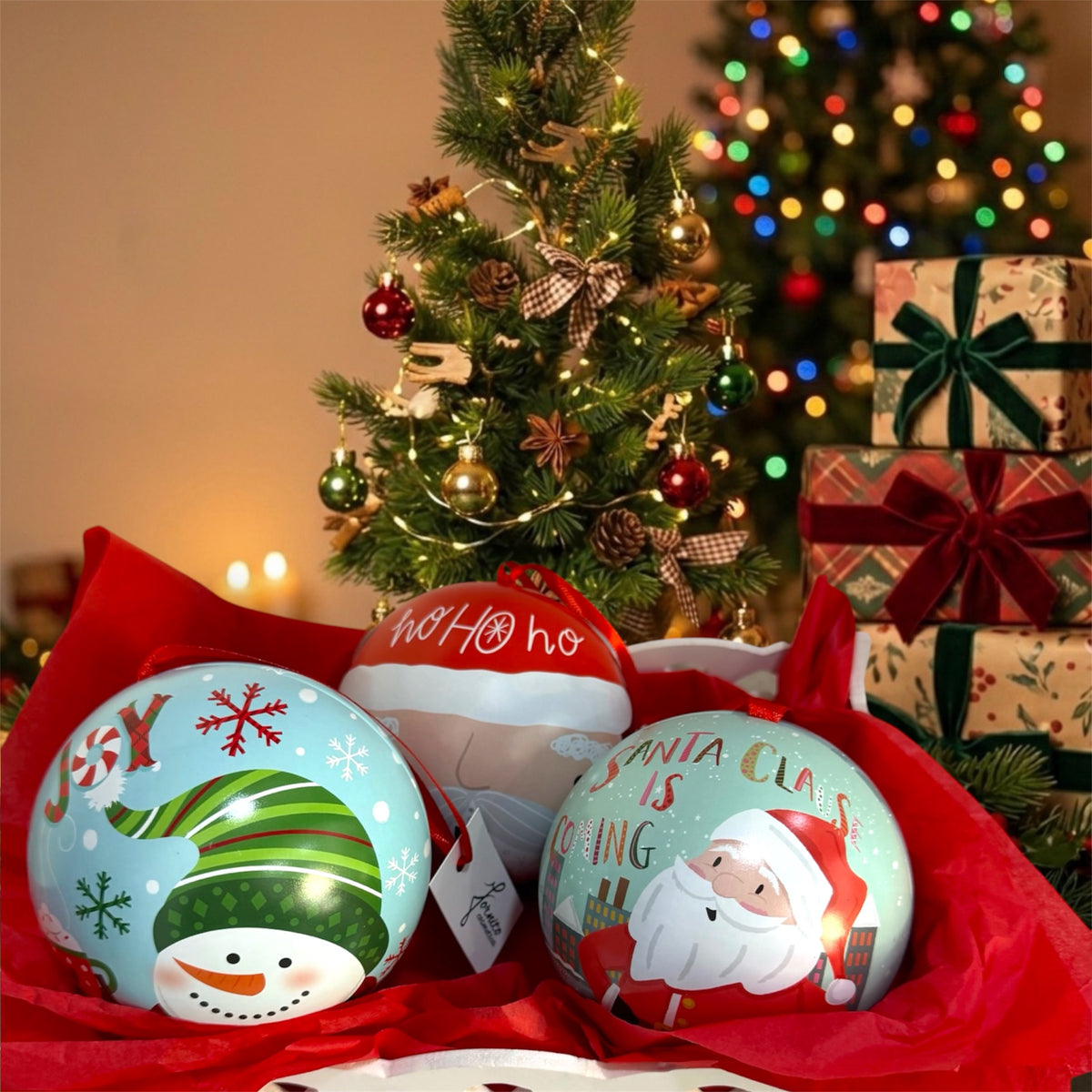 Pallina di Natale con Crema Viso alla Bava di Lumaca