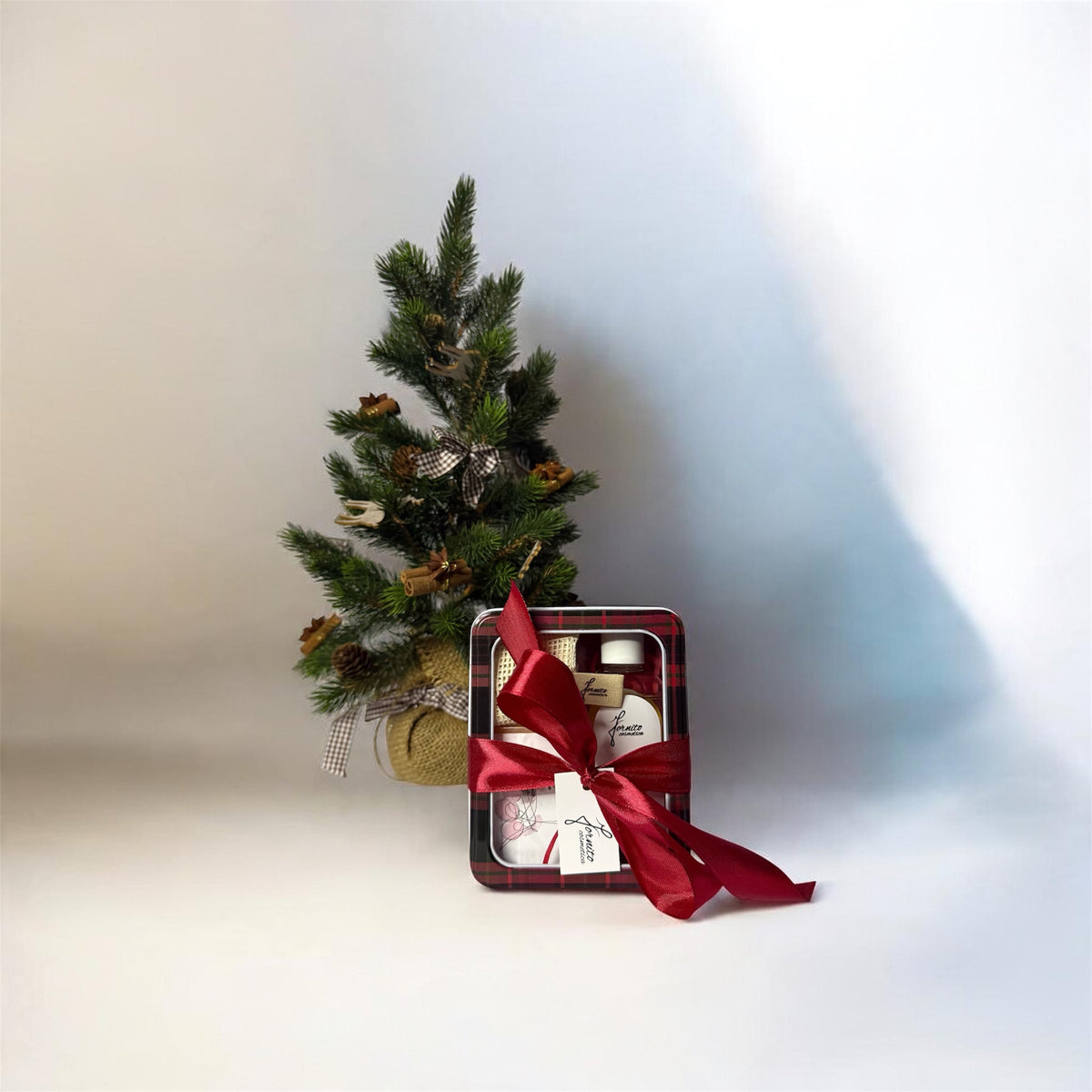 Scatola di Natale con Bagnodoccia, Saponetta e Sacchetto Portasapone