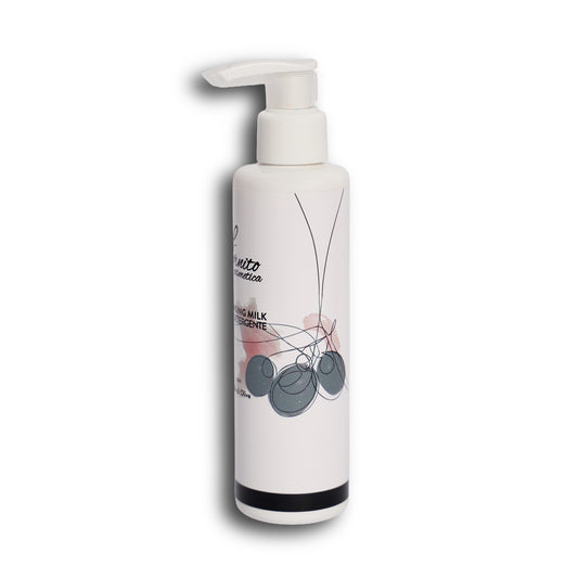 Latte detergente